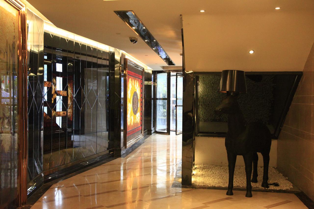 Jitai Boutique Inn Shanghai Extérieur photo