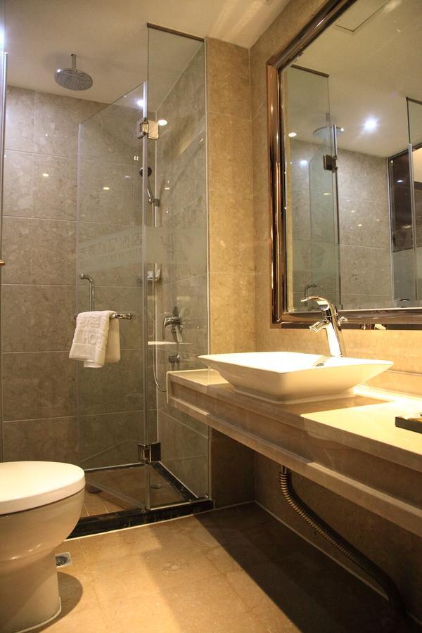 Jitai Boutique Inn Shanghai Extérieur photo