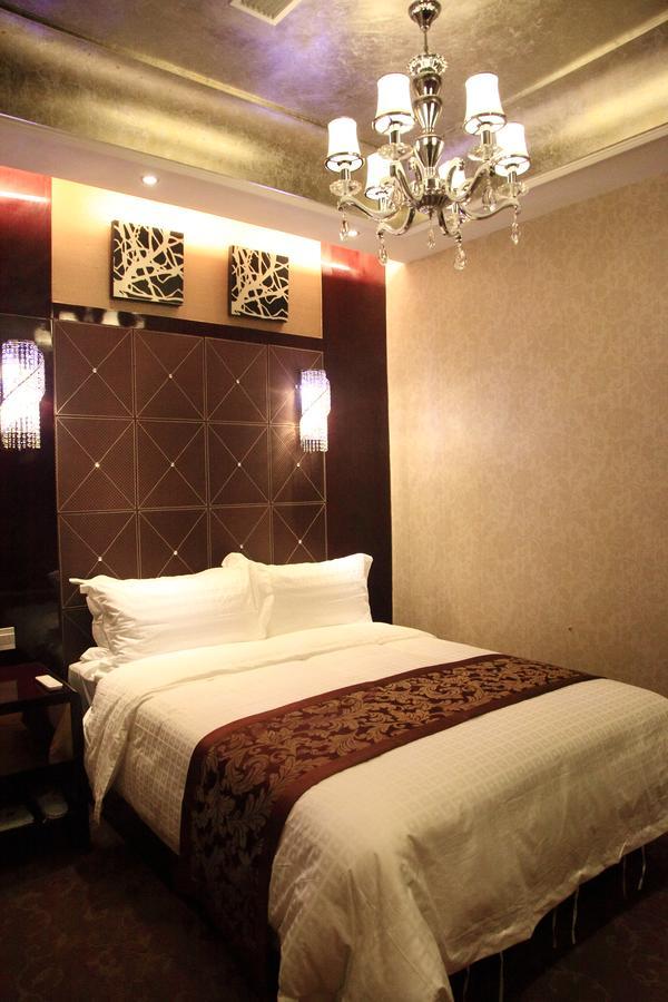 Jitai Boutique Inn Shanghai Extérieur photo